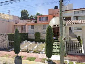 Casa en Venta en Jardines de Satelite Naucalpan de Juárez