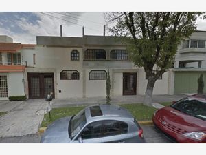 Casa en Venta en Ciudad Satelite Naucalpan de Juárez