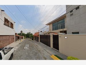 Casa en Venta en Burgos Bugambilias Temixco