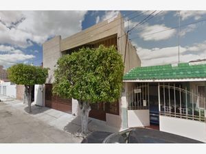 Casa en Venta en Zona de Oro Celaya