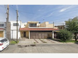 Casa en Venta en Paseos del Sol Zapopan