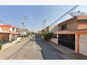 Casa en Venta en Bosques de Ecatepec Ecatepec de Morelos