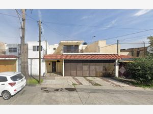 Casa en Venta en Paseos del Sol Zapopan