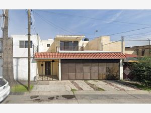 Casa en Venta en Paseos del Sol Zapopan