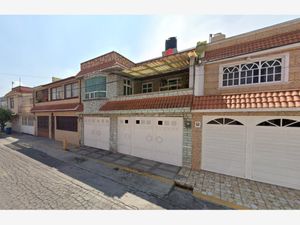 Casa en Venta en Industrias Tulpetlac Ecatepec de Morelos