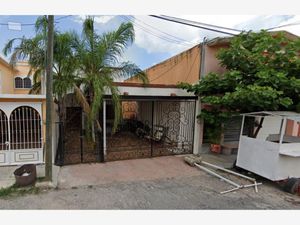 Casa en Venta en Lomas de Calamaco Victoria