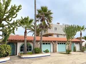 CASA EN VENTA EN PUNTA ESTERO EN ENSENADA, B.C.