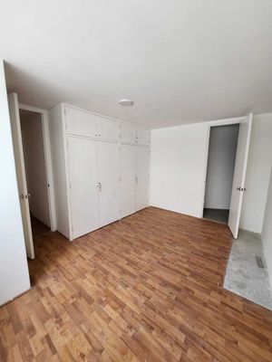 Reestrena: Venta departamento en San José Insurgentes.