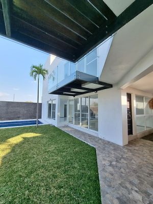 Excelente casa en condominio en venta en Morelos. Zona Mirador de Oaxtepec