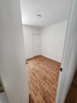 Reestrena: Venta departamento en San José Insurgentes.