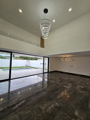 IF4520 VENTA DE CASA EN PRIVADA RESIDENCIAL EN TEMZON NORTE, MÉRIDA YUCATÁN