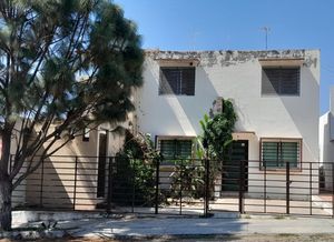 Casa venta en Col. San Rafael, Cuauhtémoc, Colima