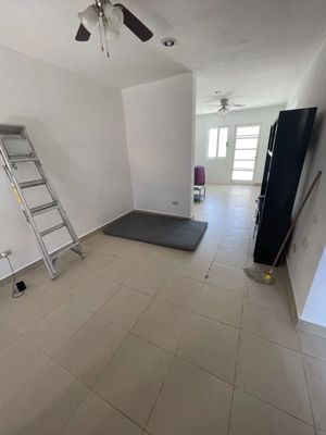 EN VENTA CASA DE 3 RECÁMARAS EN LA COL. LÁZARO CARDENAS.