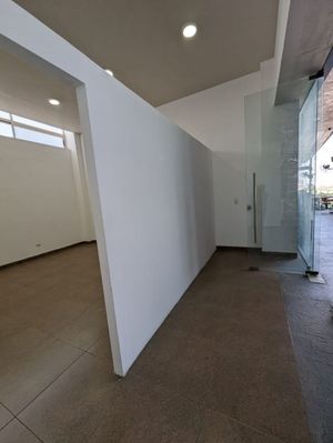 LOCAL EN VENTA ZONA TEC