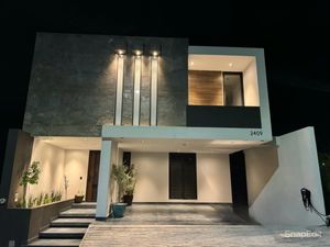 CASA EN VENTA EN ALAMO SUR. CARRETERA NACIONAL