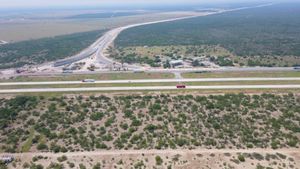 TERRENO EN VENTA SOBRE CARRETERA MTY - NUEVO LAREDO