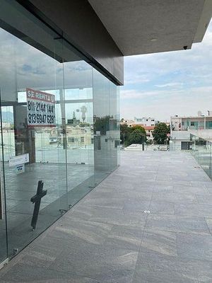 LOCAL COMERCIAL EN VENTA Y RENTA PLAZA TEC