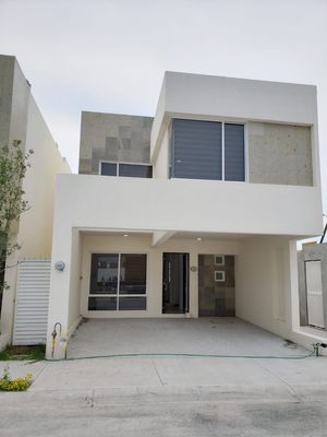 CASA EN VENTA EN DREAMS LAGOONS, APODACA