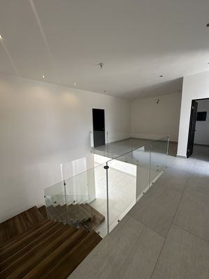 CASA EN VENTA ALTARES RESIDENCIAL