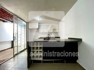 Excelente casa en Fraccionamiento la Moraleja, Zapopan, Jal