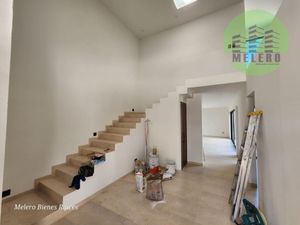 CASA EN VENTA EN FRACC. SENDEROS 3