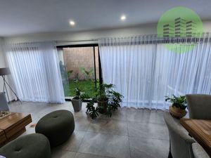 CASA SEMI-AMUEBLADA EN VENTA EN FRACC. SENDEROS 3