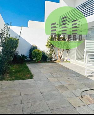 CASA EN VENTA EN FRACC. LOMAS DEL PARQUE