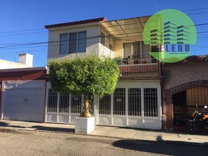 CASA EN VENTA EN FRACC. LOS ALAMOS