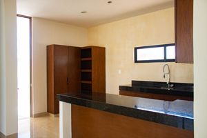Casa en Conkal en venta en privada residencial en Merida