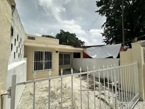 Casa en venta de 1 planta en Col. Santa Rosa en Merida Yuc.