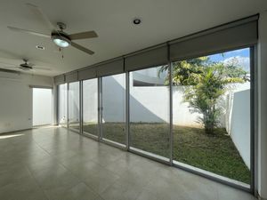 Casa en venta en privada residencial en Mérida, en Temozón
