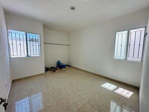 Casa en venta de 2 plantas en Mérida, en Fracc. Las Américas
