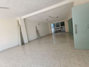 P Casa en VENTA en Querétaro ¡ En Jurica, 1 Piso,  gran opcion de inversión!
