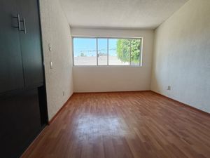 P Casa en VENTA en Querétaro ¡ En Jurica, 1 Piso,  gran opcion de inversión!