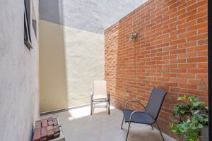 INCREIBLE DEPARTAMENTO EN LA COL. JUAREZ CON TERRAZA, PATIO Y ROOF GARDEN PRIVAD