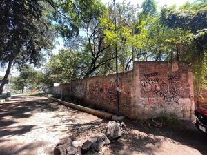 TERRENO EN ESQUINA CON SUPER POTENCIAL PARA DESARROLLAR EN SAN PEDRO MARTIR