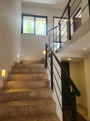 Casa en venta en privada Arietta, Cabo Norte