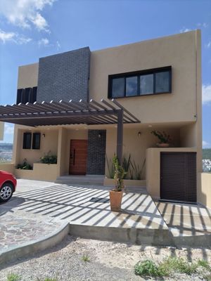 Casa en venta en Altozano, Nuevo Querétaro