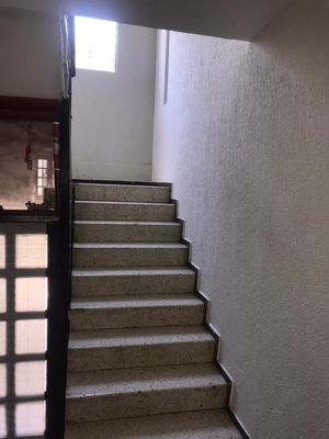 VENDO CASA EN LA HERRADURA PARA REMODELAR