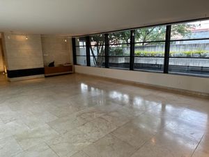 Se vende casa en Lomas de Tecamachalco