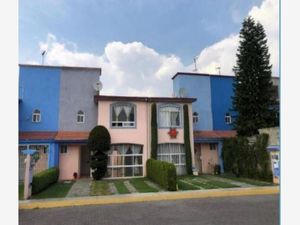 Casa en Venta en Jardines de San Miguel Cuautitlán Izcalli