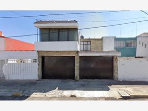 Casa en Venta en Jardines de San Manuel Puebla