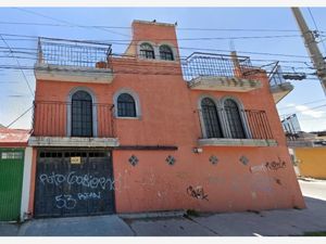 Casa en Venta en Villas de la Hacienda Celaya