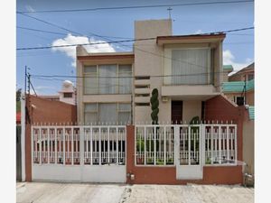 Casa en Venta en Valle Don Camilo Toluca