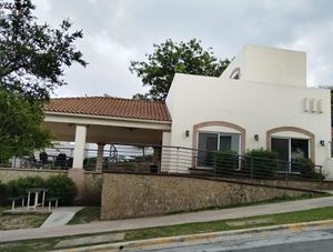 Casa en Venta Bosques de las Cumbres C, Monterrey