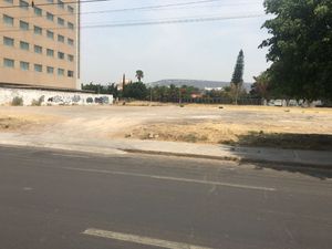 Venta de Terreno Comercial en blvd Lázaro Cárdenas