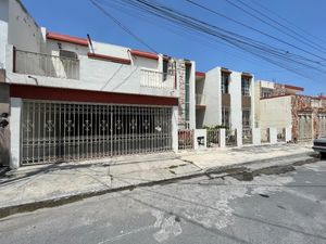 VENTA DE CASA EN SAN NICOLAS DE LOS GARZA NUEVO LEON