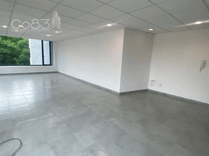 Renta - Oficina - Cerrada San Francisco - 60m2 - Piso 3