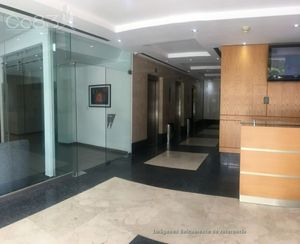 Renta - Oficina - Corporativo Interlomas - 148m2 - Planta Baja