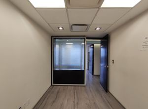 Renta - Oficina  - Corporativo Lesin - 300m2  - Piso 8